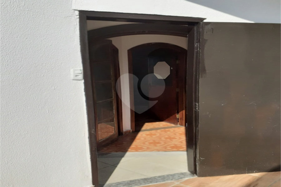 Casa à venda com 3 quartos, sendo 2 suítes, em Parada Inglesa, São Paulo, SP
