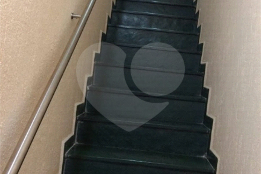 Casa à venda com 3 quartos, sendo 1 suíte, no condomínio Residencial Água Fria, São Paulo - SP