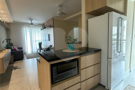 Apartamento à venda com 3 quartos, sendo 1 suíte, em Vila Andrade, São Paulo, SP