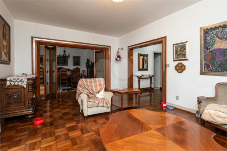 Apartamento à venda com 4 quartos, sendo 1 suíte, em Higienópolis, São Paulo, SP