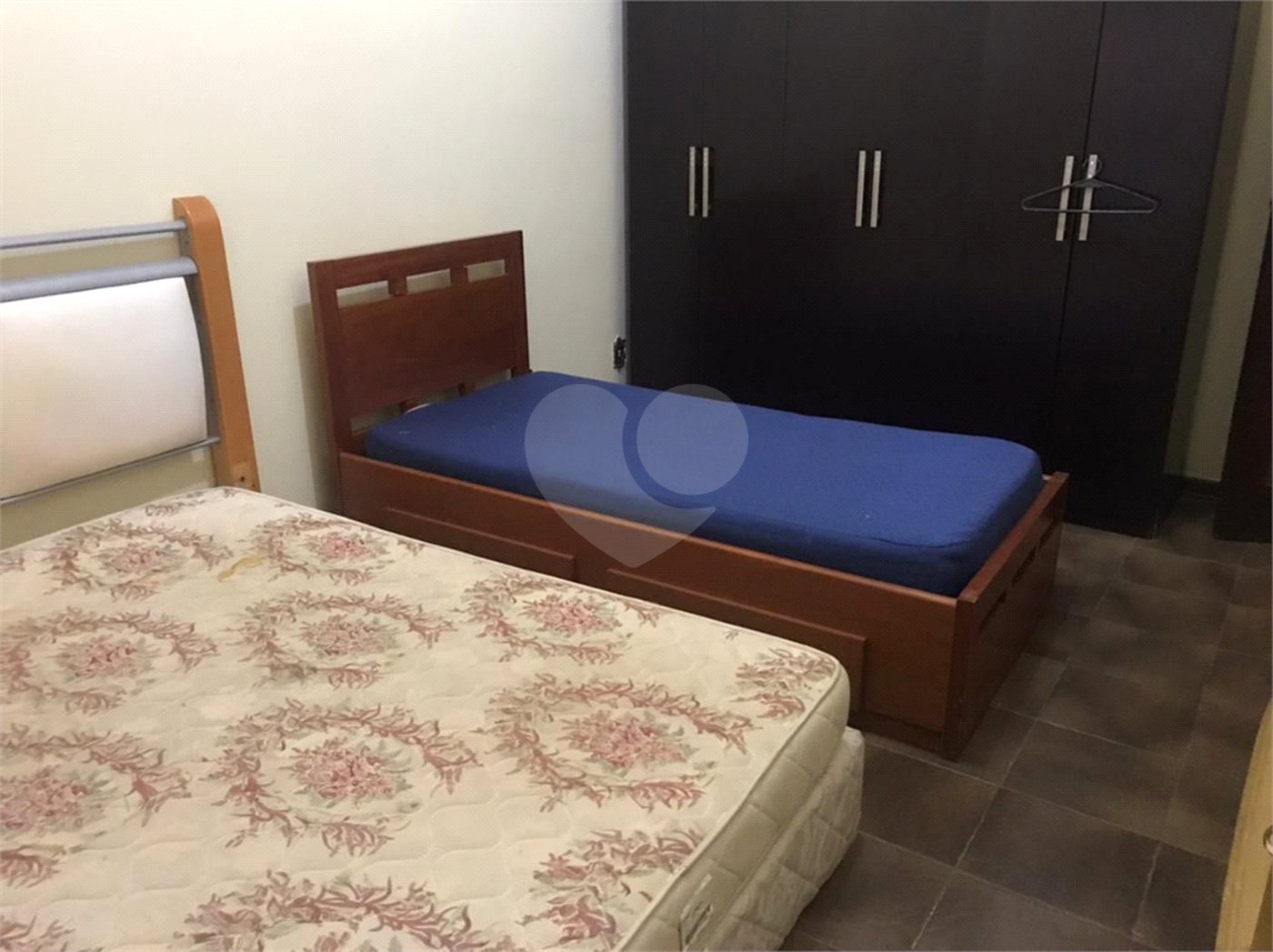 Casa à venda ou para alugar com 4 quartos, sendo 1 suíte, em Chácaras Leão, Votorantim, SP