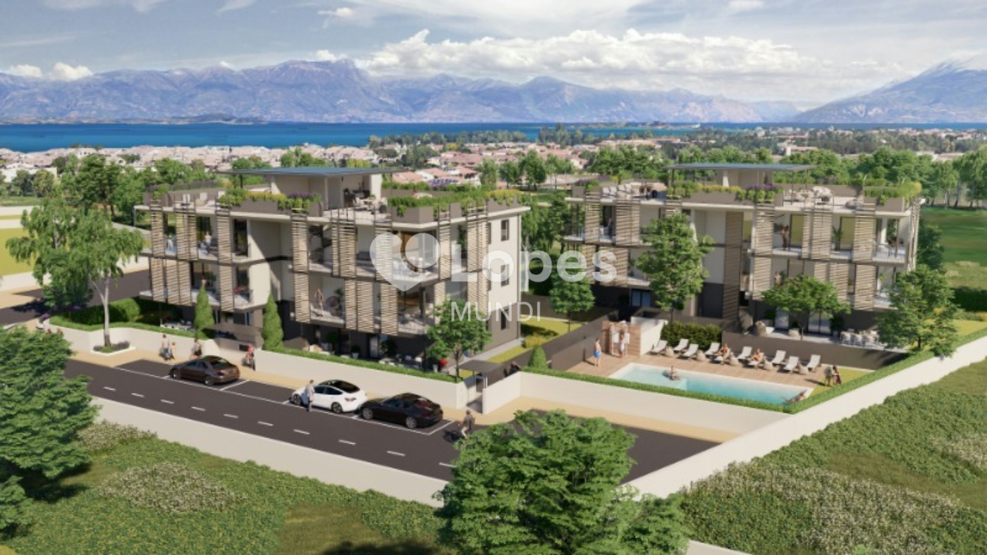 Apartamento com 3 quartos à venda em Desenzano del Garda, Itália – Colli Storici