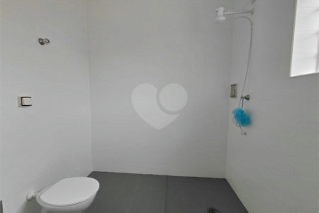 Sobrado à venda com 3 quartos em Vila Pompéia, São Paulo, SP