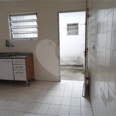 Casa à venda com 3 quartos, sendo 1 suíte, em Santo Amaro, São Paulo, SP