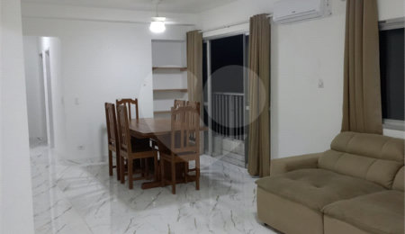 Apartamento à venda com 3 quartos, sendo 1 suíte,  em Tortuga, Guarujá, SP