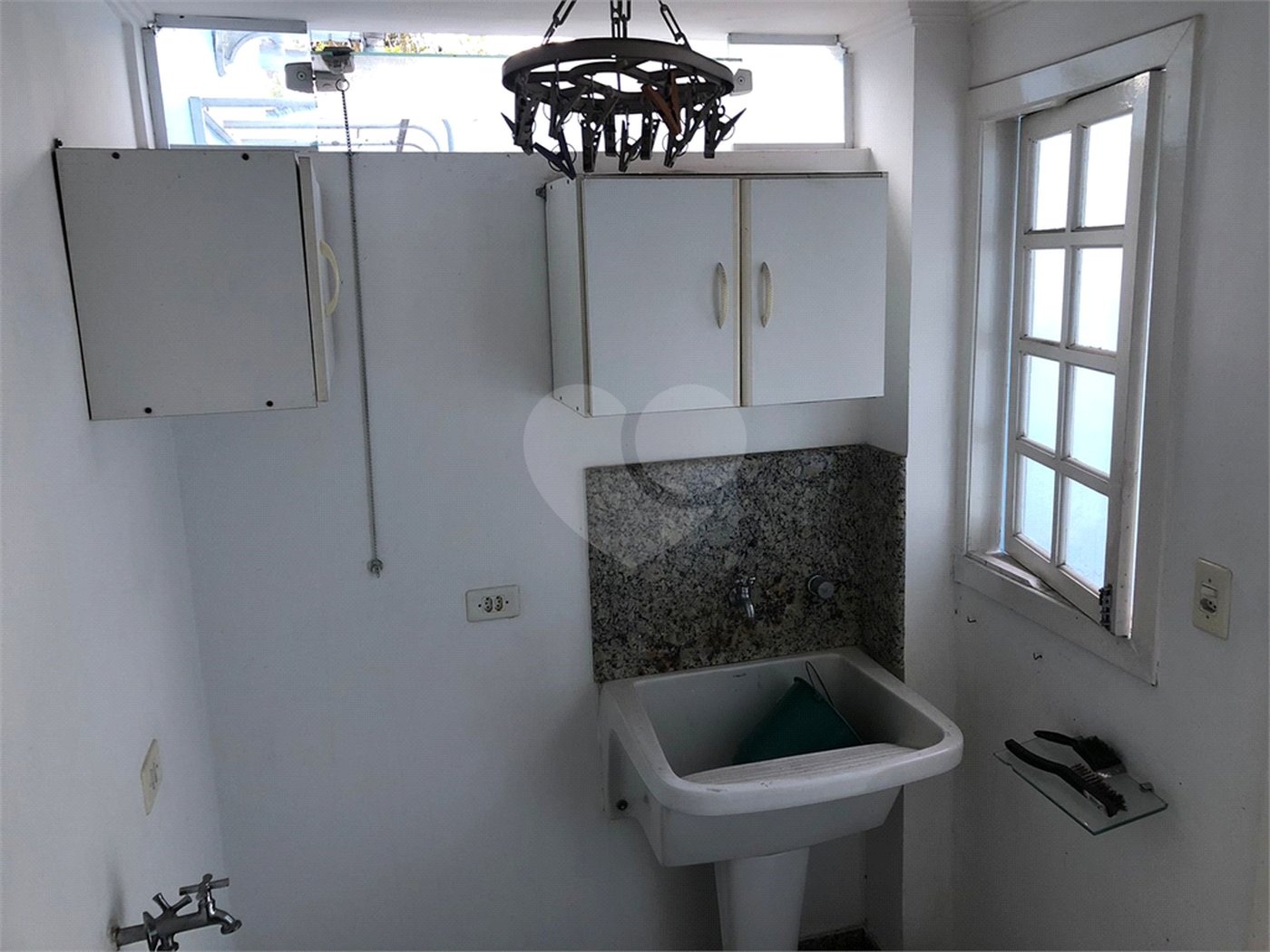 Casa Térrea à venda com 4 quartos, sendo 2 suítes, em Jardim das Bandeiras, São Paulo, SP