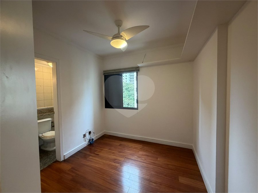 Apartamento à venda com 3 suítes em Vila Suzana, São Paulo, SP