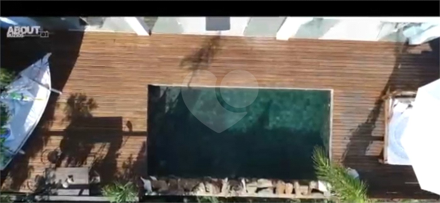 Casa à venda com 4 quartos, sendo 2 suítes,  em Albatroz, Armação dos Búzios, RJ