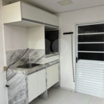 Casa à venda com 3 quartos, sendo 1 suíte, no condomínio Recanto das Araucárias, Suzano - SP
