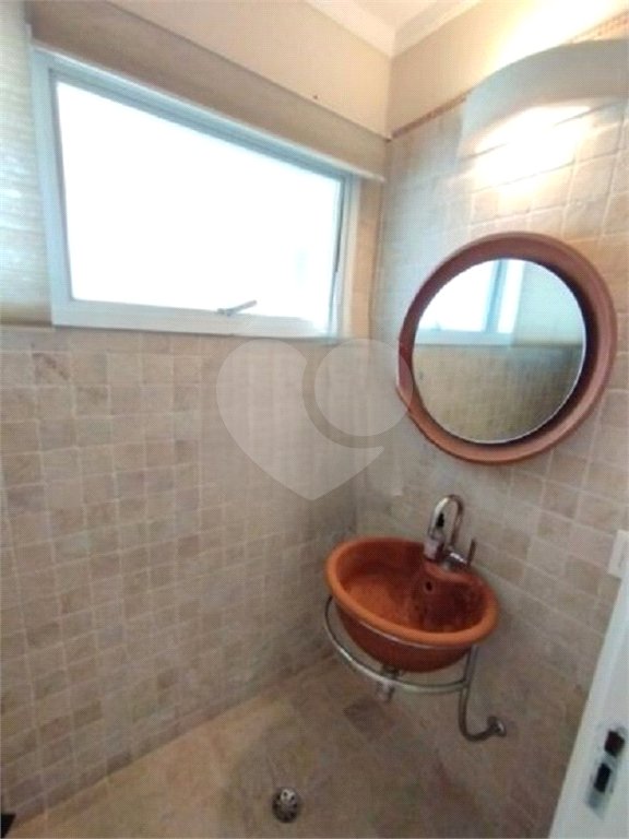 Casa à venda com 5 quartos, sendo 4 suítes,  em Parque dos Príncipes, São Paulo, SP