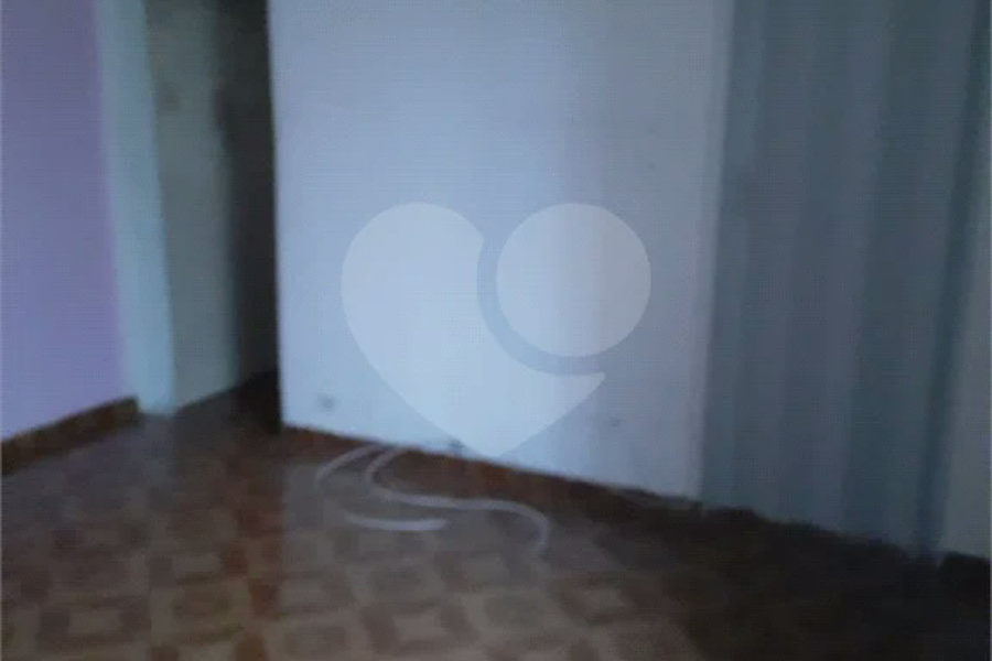 CASA TERREA A VENDA EM SP PENHA