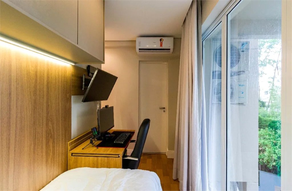 Apartamento à venda com 1 suíte em Vila Suzana, São Paulo, SP