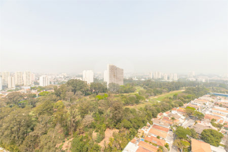 Apartamento à venda com 3 suítes em Jardim Marajoara, São Paulo, SP