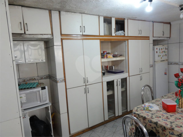 Casa à venda com 5 quartos, sendo 2 suítes,  em Vila Medeiros, São Paulo, SP