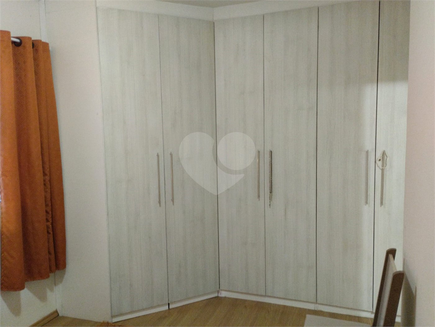 Apartamento à venda com 3 quartos, sendo 1 suíte,  em Mogi Moderno, Mogi das Cruzes, SP