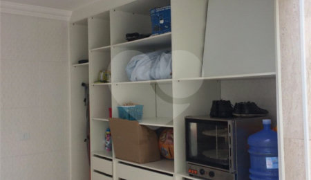 Casa à venda com 3 quartos, sendo 1 suíte, em Jardim Adriana, Guarulhos, SP