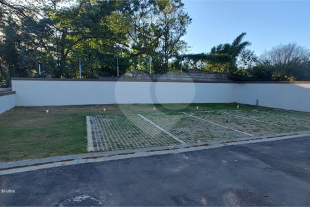 Casa à venda com 3 suítes no condomínio Reserva Ybyra, Atibaia - SP