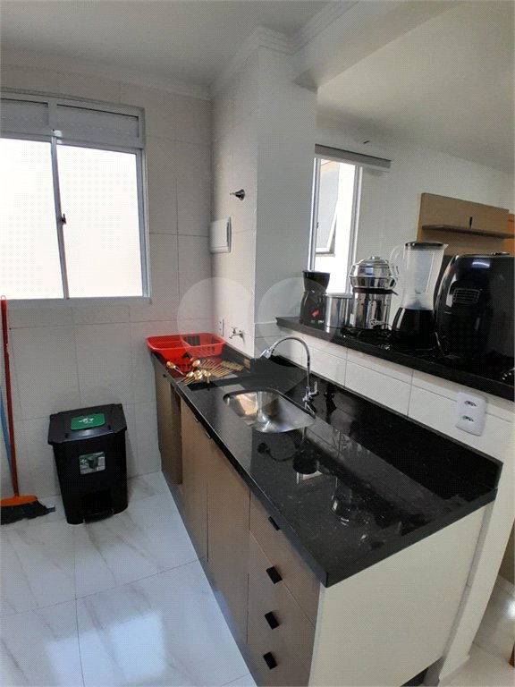 Apartamento à venda com 2 quartos em Estância Guatambu, Itaquaquecetuba, SP