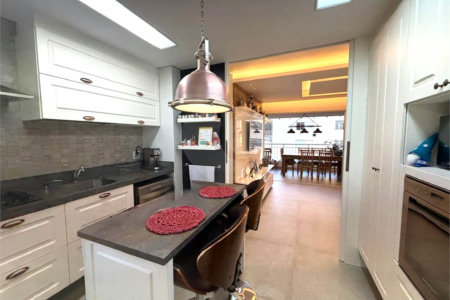 Apartamento à venda com 3 quartos, sendo 1 suíte,  em Alto da Boa Vista, São Paulo, SP