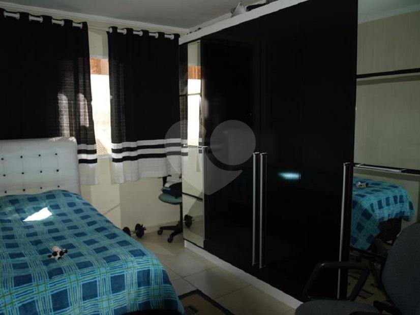 Sobrado à venda com 3 quartos, sendo 2 suítes, em Vila Guilherme, São Paulo, SP