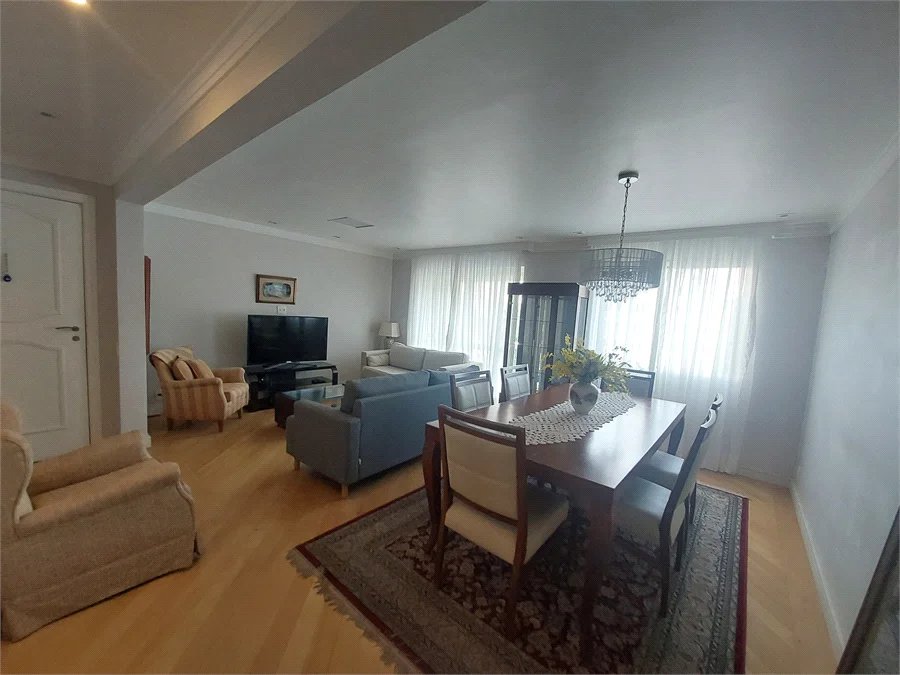 Apartamento à venda com 3 quartos, sendo 2 suítes,  em Cidade São Francisco, São Paulo, SP