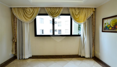 Apartamento à venda com 4 quartos, sendo 2 suítes,  em Vila Monumento, São Paulo, SP