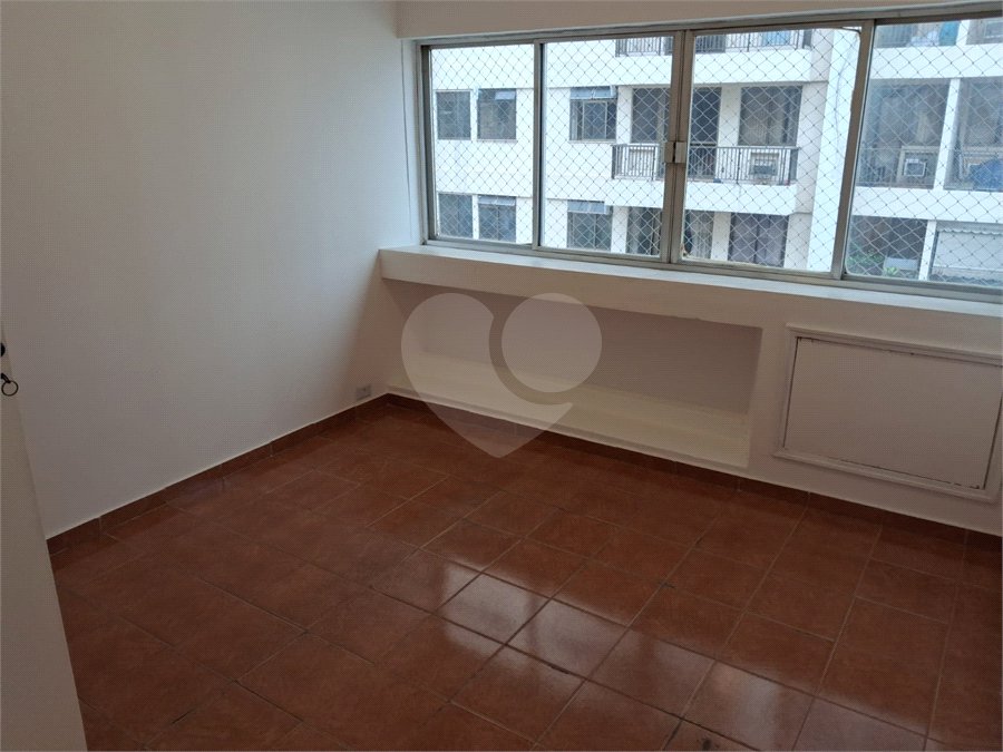 Apartamento à venda com 2 quartos em Praça da Bandeira, Rio de Janeiro, RJ