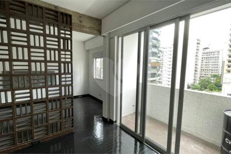Apartamento à venda com 1 quarto em Itaim Bibi, São Paulo, SP
