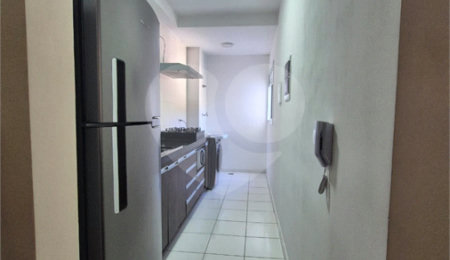 Apartamento à venda com 2 quartos, sendo 1 suíte,  em Estação, São Roque, SP