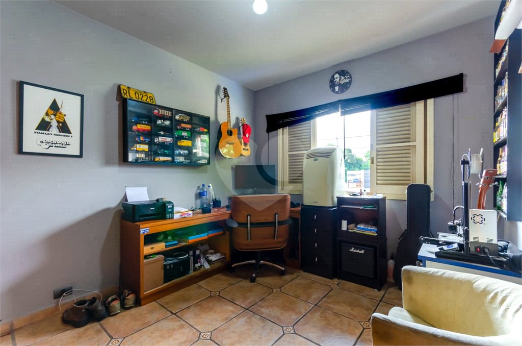 Sobrado à venda ou para alugar com 4 quartos, sendo 1 suíte, em Vila Anglo Brasileira, São Paulo, SP