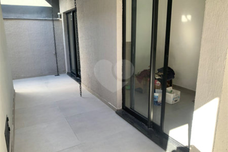 Casa à venda com 3 suítes em Aruã, Mogi das Cruzes, SP