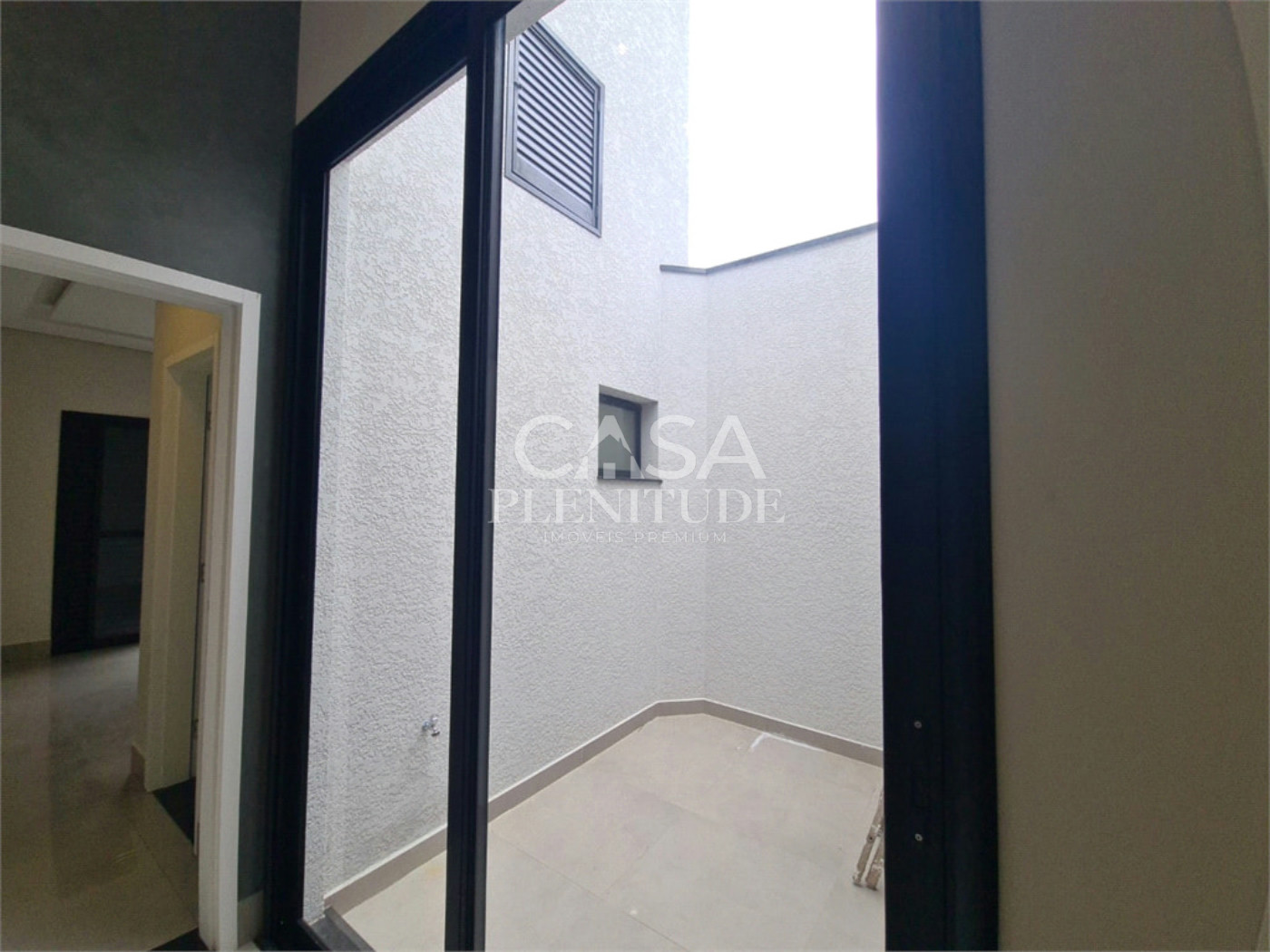 Casa em condomínio à venda com 3 quartos, sendo 1 suíte, em Jardim Residencial Villagio Ipanema I, Sorocaba, SP