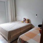Casa à venda com 4 quartos, sendo 2 suítes, no condomínio Residencial Villaggio Paradiso, Itatiba - SP