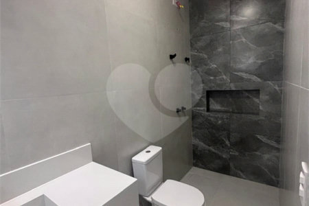 Casa à venda com 3 suítes no condomínio Campos do Conde I e II, Sorocaba - SP