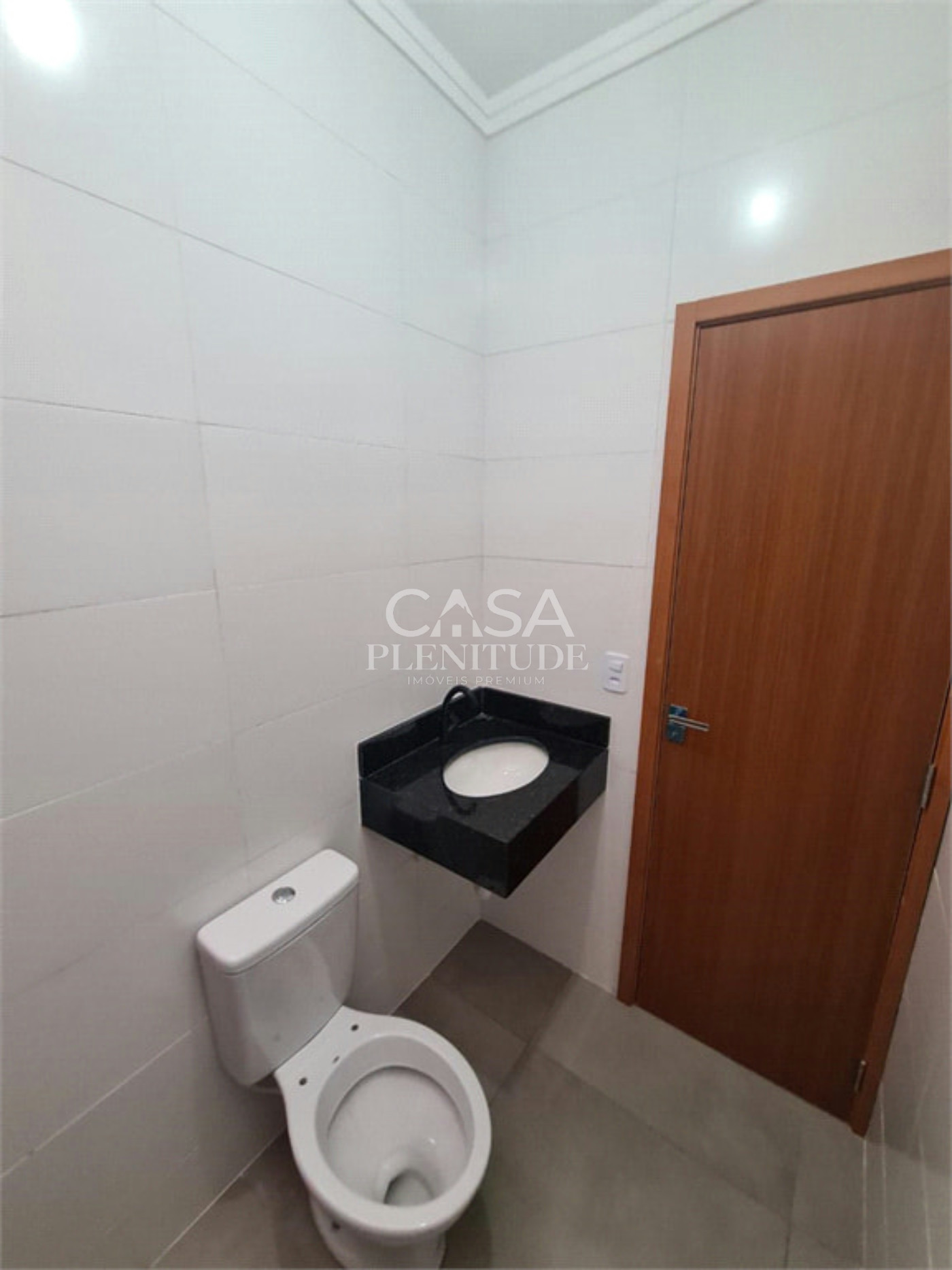 Terreno em condomínio à venda com 3 quartos, sendo 1 suíte, em Jardim São Lucas Ii, Salto de Pirapora, SP