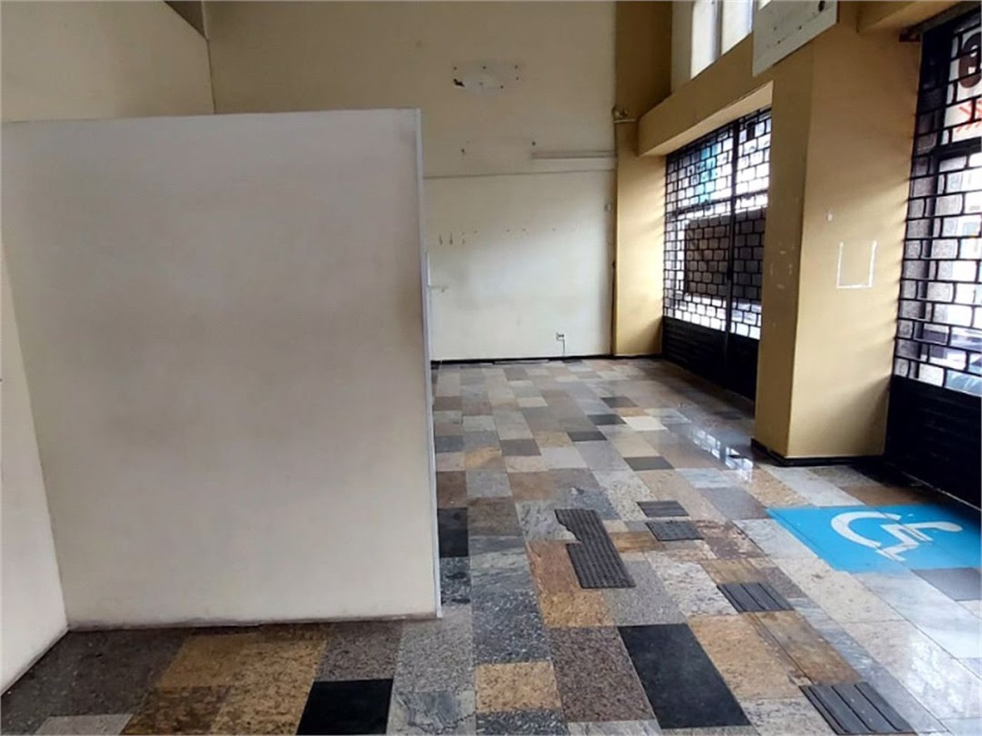 Loja Comercial para locação, ,  - LO0024.