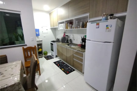 Casa à venda com 2 suítes no condomínio Joao de Laet, São Paulo - SP
