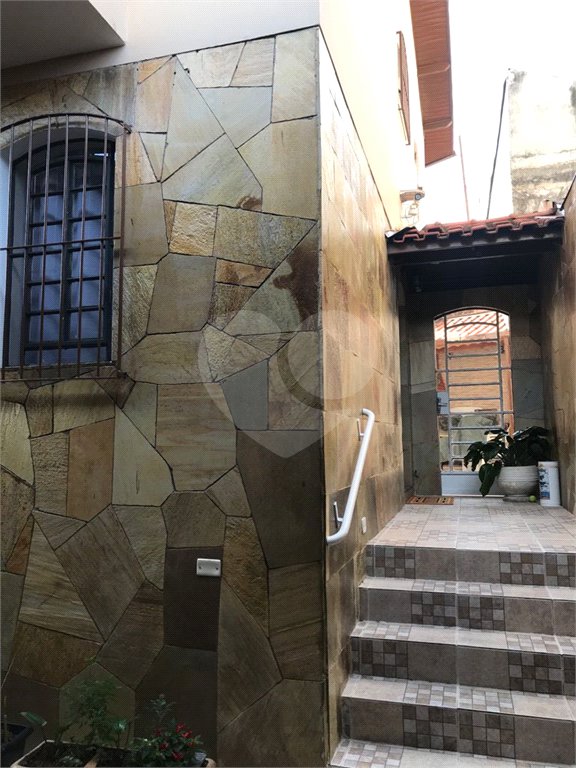 Sobrado à venda com 3 quartos, sendo 1 suíte, em Vila do Castelo, São Paulo, SP