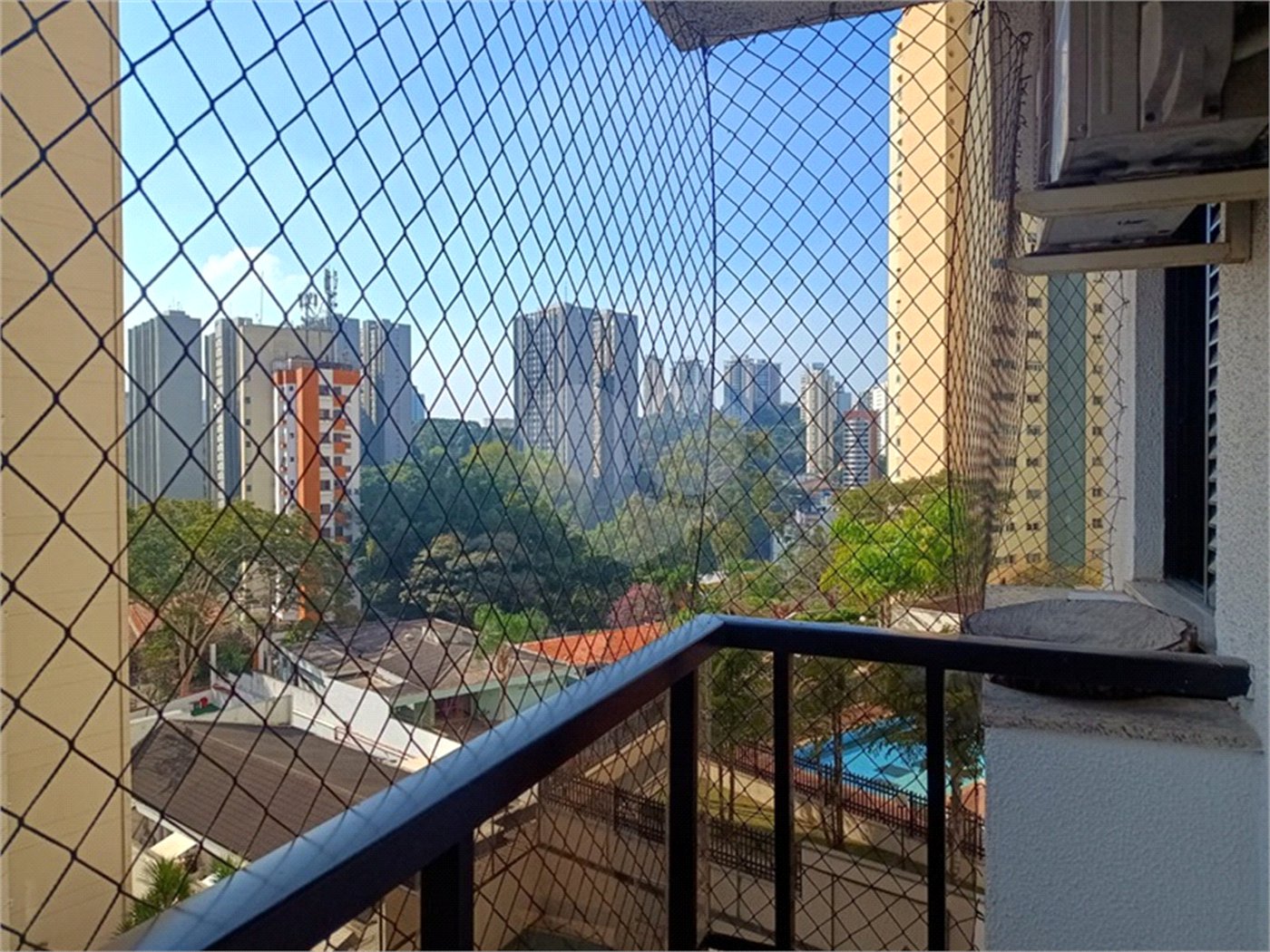 Apartamento à venda com 2 quartos, sendo 1 suíte,  em Vila Suzana, São Paulo, SP
