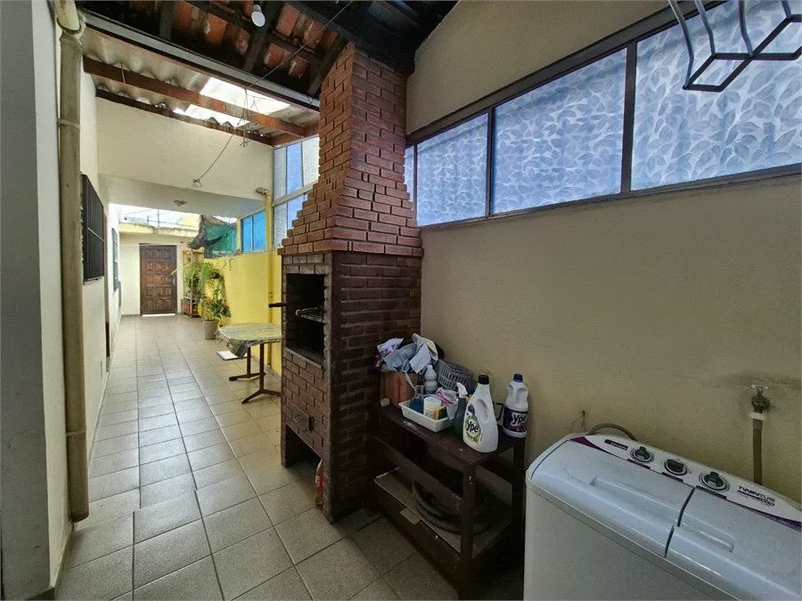 Sobrado à venda com 4 quartos em Jardim Sarah, São Paulo, SP