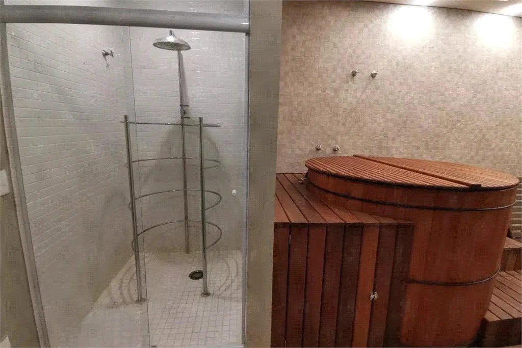 Apartamento à venda com 3 quartos, sendo 1 suíte, em Morumbi, São Paulo, SP