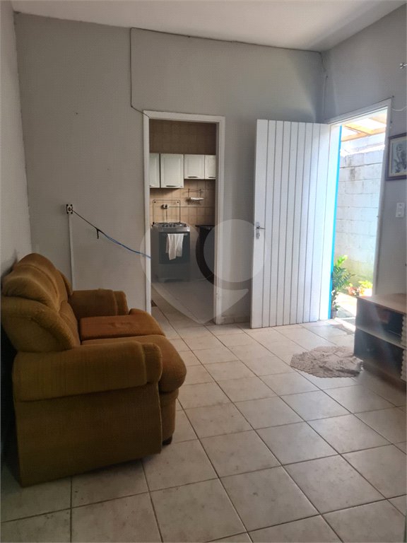 Casa à venda – 2 Quartos, 1 Vaga – 51,20 m² de área útil