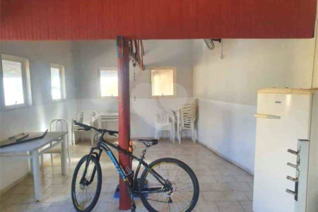 Apartamento no Condomínio Residencial Mazo