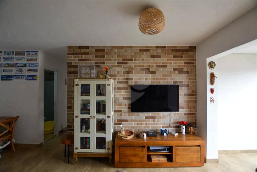 Apartamento à venda com 2 quartos, sendo 1 suíte, em Ferreira, São Paulo, SP