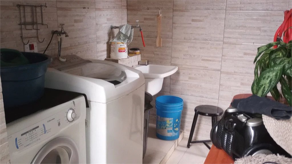 Casa à venda com 3 quartos, sendo 2 suítes, em Jardim Monte Azul, São Paulo, SP