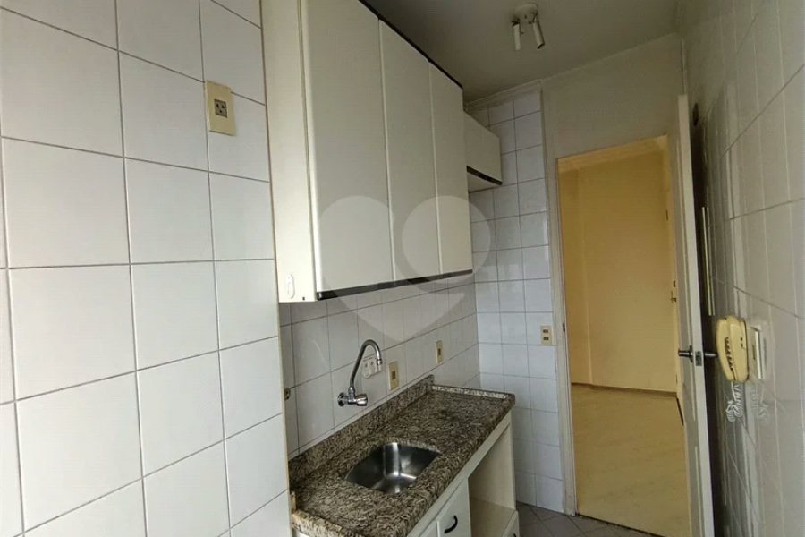 Apartamento à venda com 2 quartos em Campos Eliseos, São Paulo, SP
