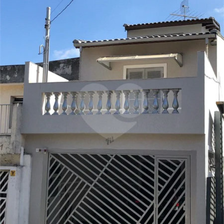 Casa à venda com 3 quartos, sendo 1 suíte,  em Vila Gustavo, São Paulo, SP