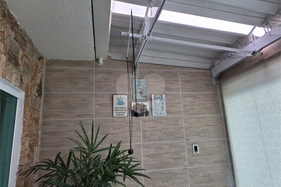 Sobrado à venda com 3 quartos, sendo 1 suíte, em Tremembé, São Paulo, SP