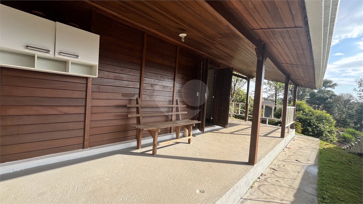 Casa Térrea para alugar com 3 quartos, sendo 1 suíte, em Jardim Estância Brasil, Atibaia, SP