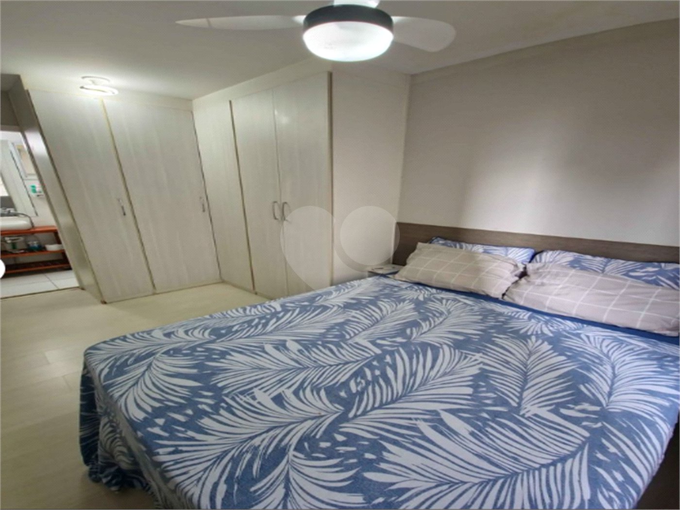 Apartamento à venda com 2 quartos, sendo 1 suíte,  em Parque Reboucas, São Paulo, SP